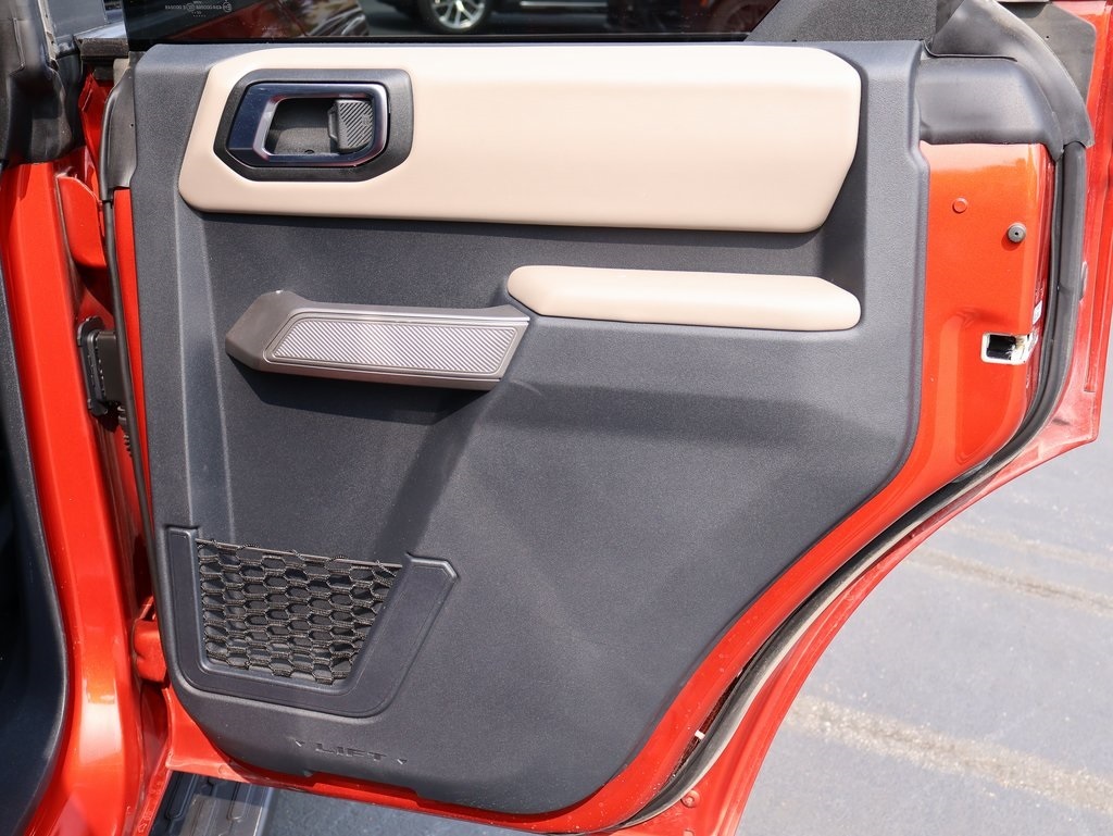 2022 Ford Bronco Wildtrak photo 16