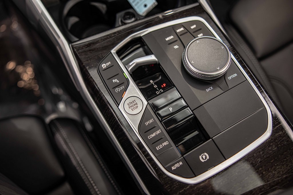 2024 BMW 330I - Image 31