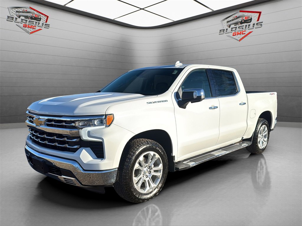 2023 Chevrolet Silverado 1500 LTZ's photo