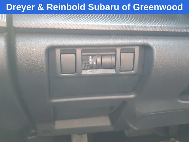 2025 Subaru Crosstrek Limited photo 26
