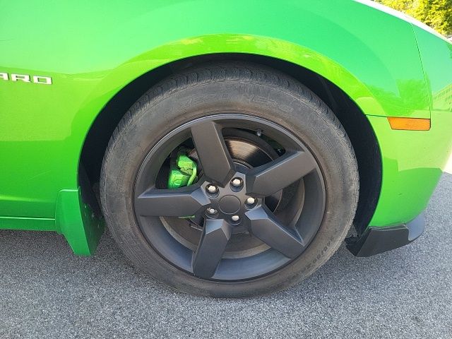2010 Chevrolet Camaro 1LT photo 14