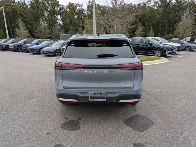 2026 Infiniti QX60 Luxe AWD photo 4