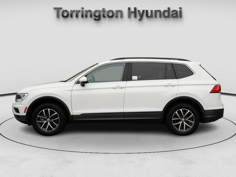 2019 Volkswagen Tiguan SE photo 2