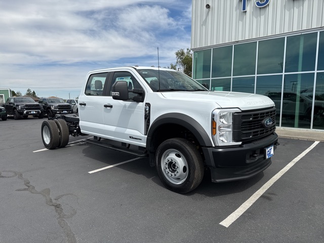 2025 Ford F-550 XL photo 2
