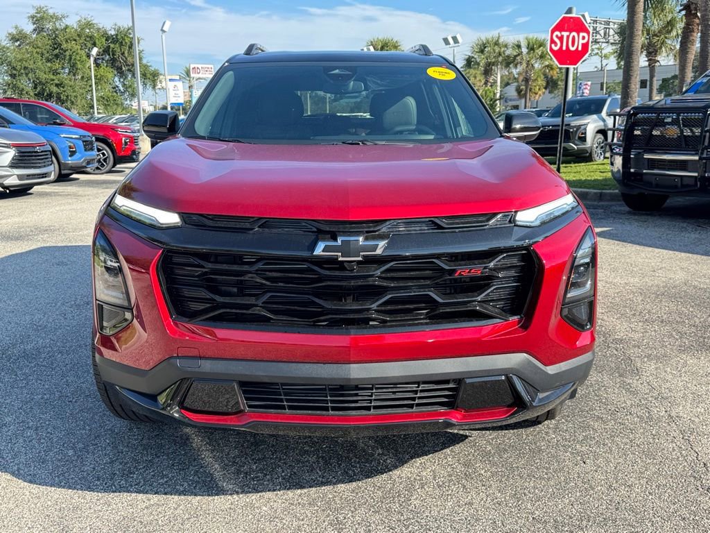 2026 Chevrolet Equinox RS photo 2