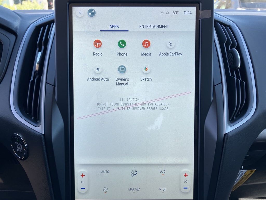 2024 Ford Edge SE photo 4