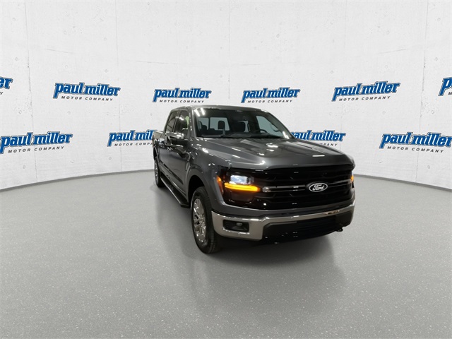 2025 Ford F-150 XLT photo 3
