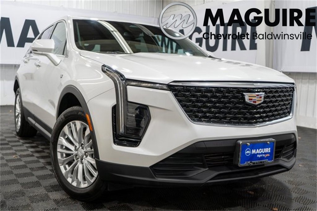 2024 Cadillac XT4 Luxury's photo