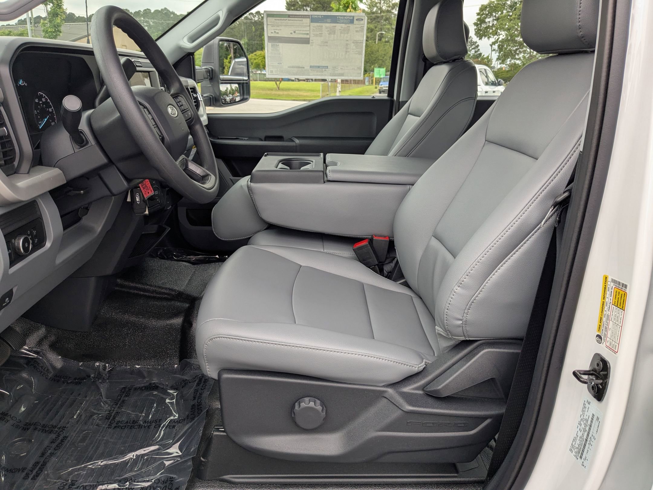 2025 Ford F-350 XL photo 14