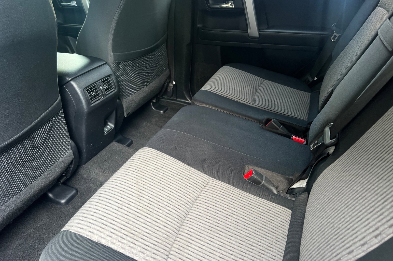2022 Toyota 4Runner SR5 photo 11
