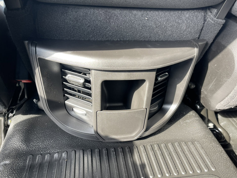 2025 Ram 2500 Tradesman photo 16