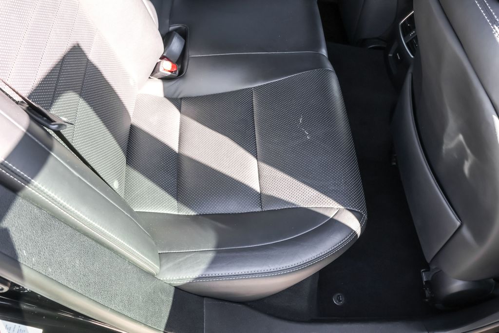 2016 Lexus GS 350 photo 32