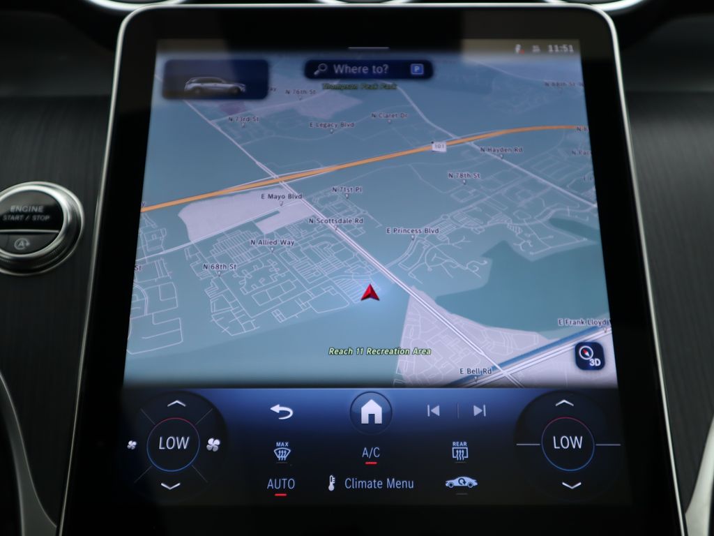 2026 Mercedes Benz GLC 300 photo 12