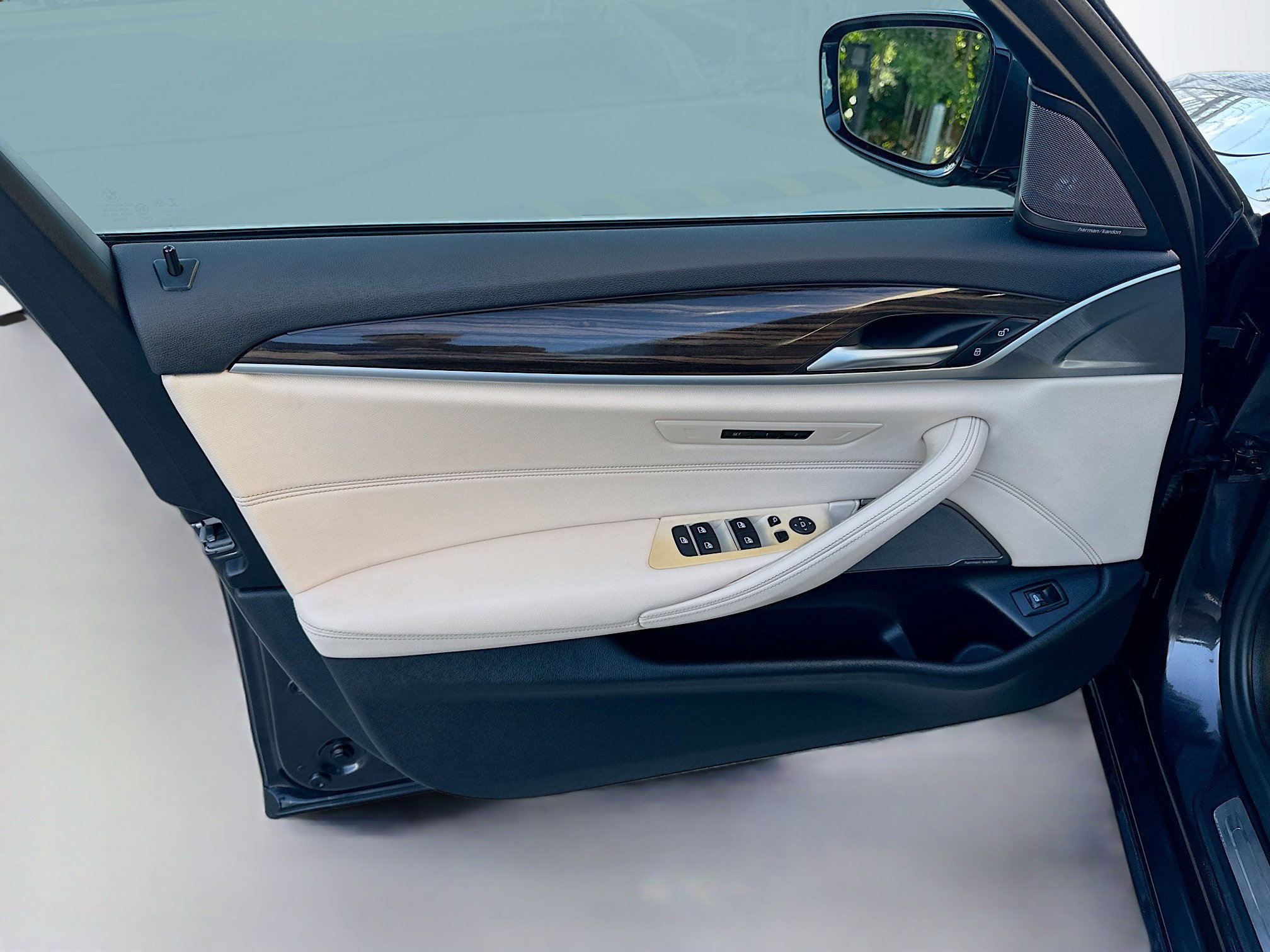 2022 Bmw 530i photo 19