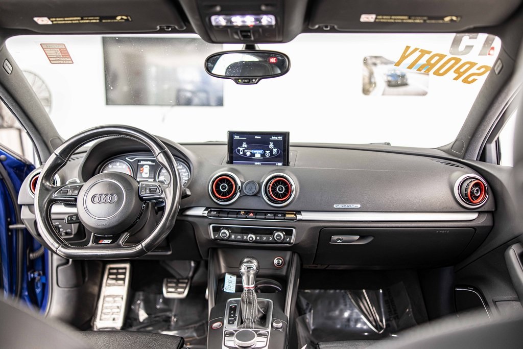 2015 AUDI S3 - Image 35
