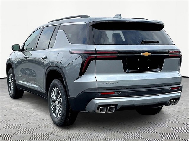 2026 Chevrolet Traverse photo 4
