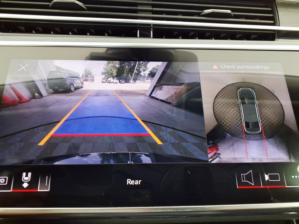 2021 Audi A8 L 55 Quattro photo 3