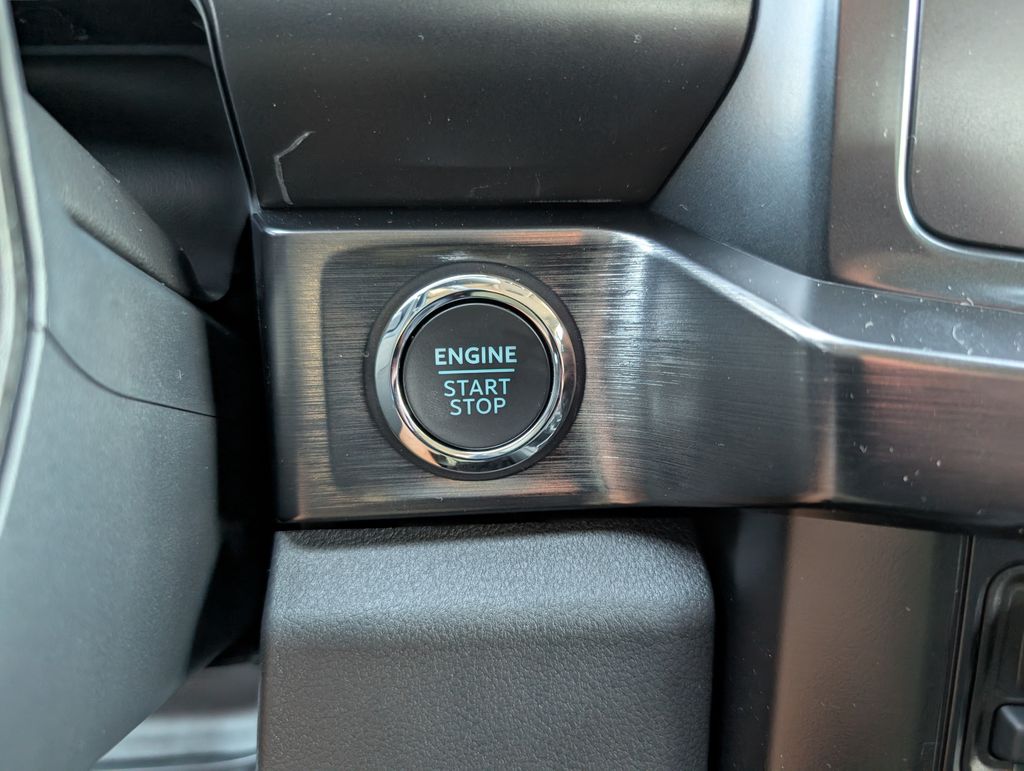 2026 Ford F-350 Lariat photo 10