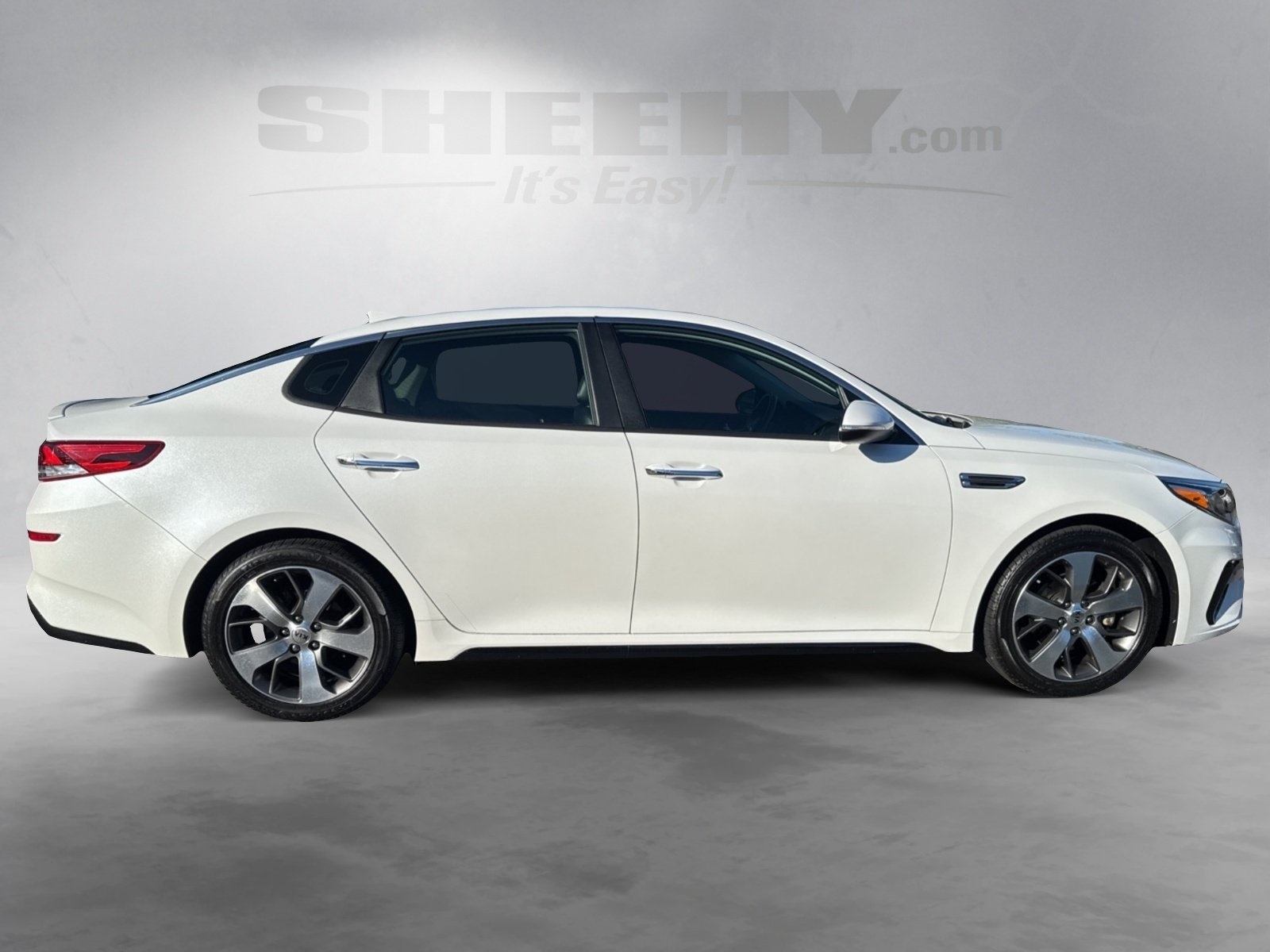 2020 Kia Optima S photo 8