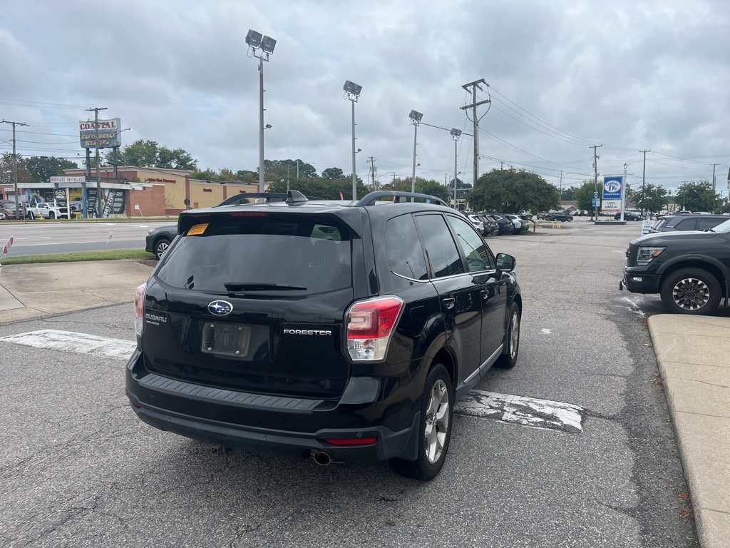2018 Subaru Forester 2.5i Touring photo 4