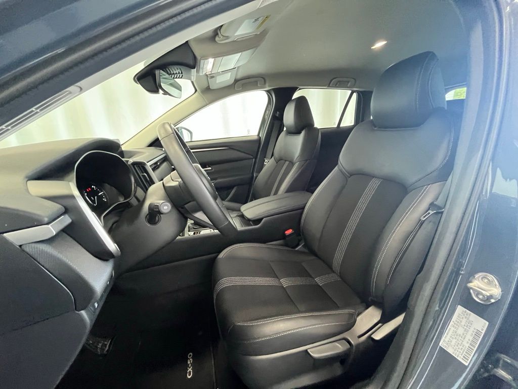 2025 Mazda CX-50 2.5 Select photo 10