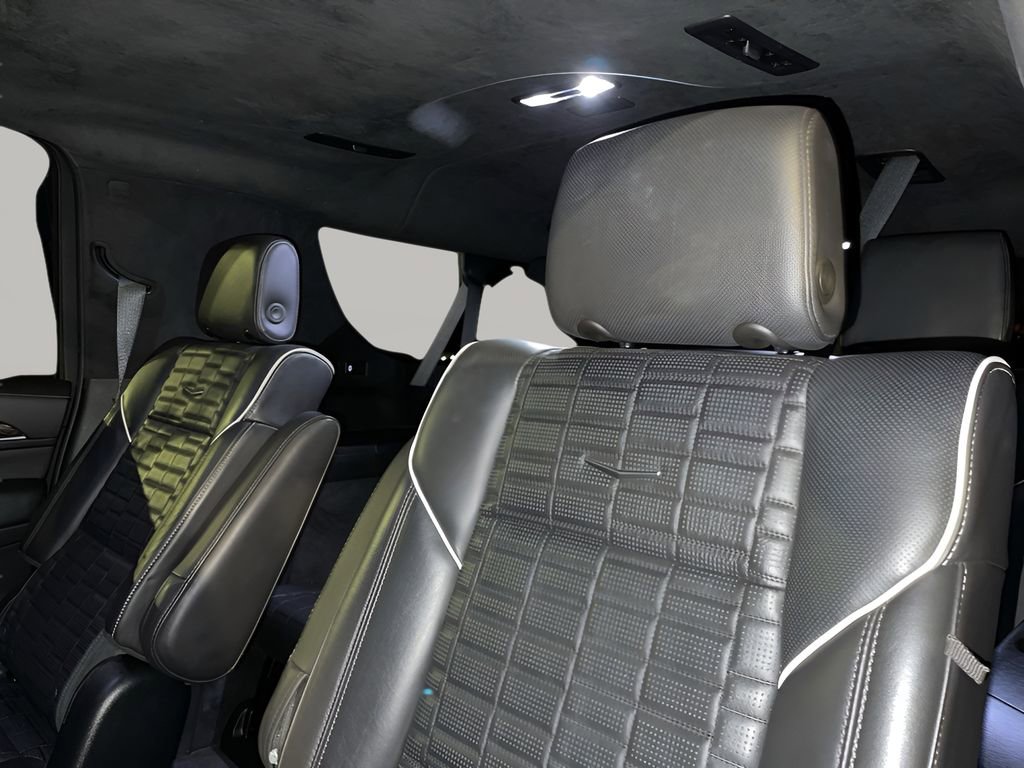 2023 Cadillac Escalade ESV Premium Luxury Platinum photo 28