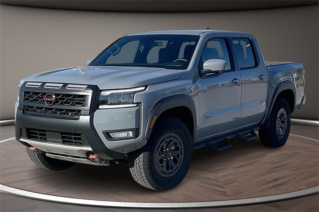 2026 Nissan Frontier PRO-4X's photo