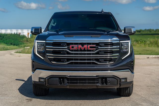 2022 Gmc Sierra 1500 SLT photo 2