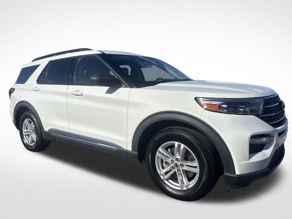 2020 Ford Explorer XLT's photo