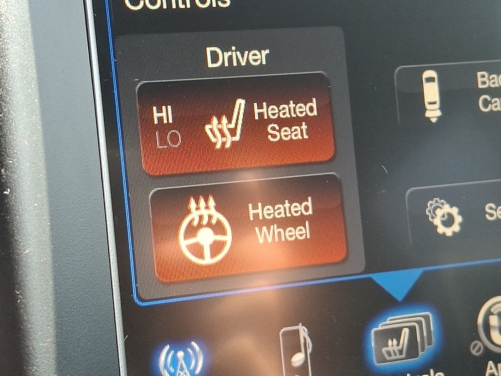 2017 Jeep Grand Cherokee Altitude photo 23