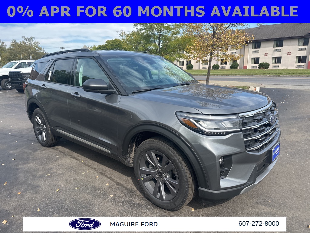 2025 Ford Explorer Active's photo