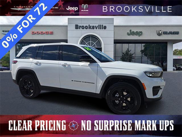 2025 Jeep Grand Cherokee Altitude's photo