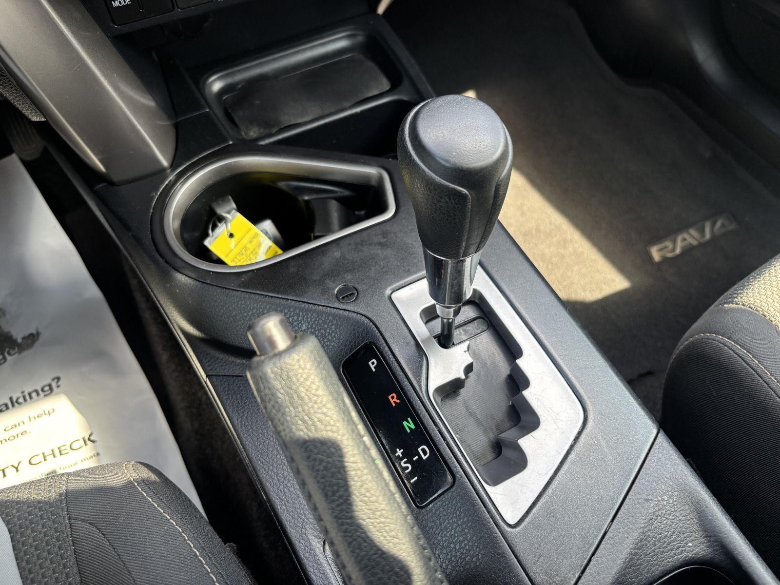 2018 Toyota RAV4 Adventure photo 28