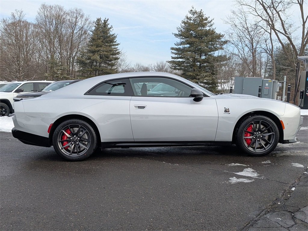2024 Dodge Charger Daytona Scat Pack AWD photo 2