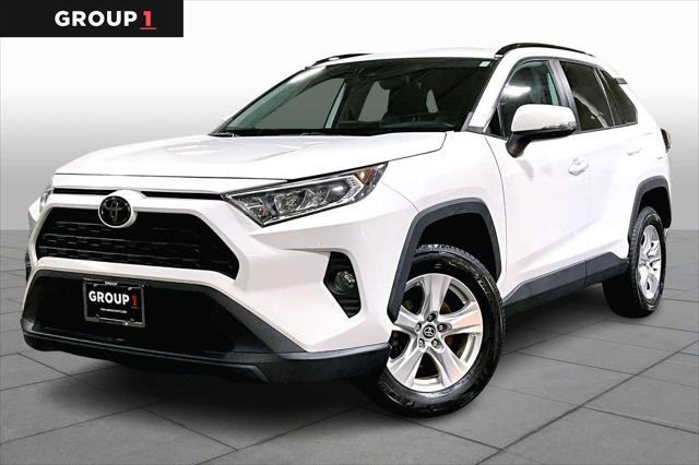 2020 Toyota RAV4 XLE
