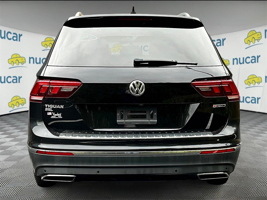 2021 Volkswagen Tiguan SEL photo 4