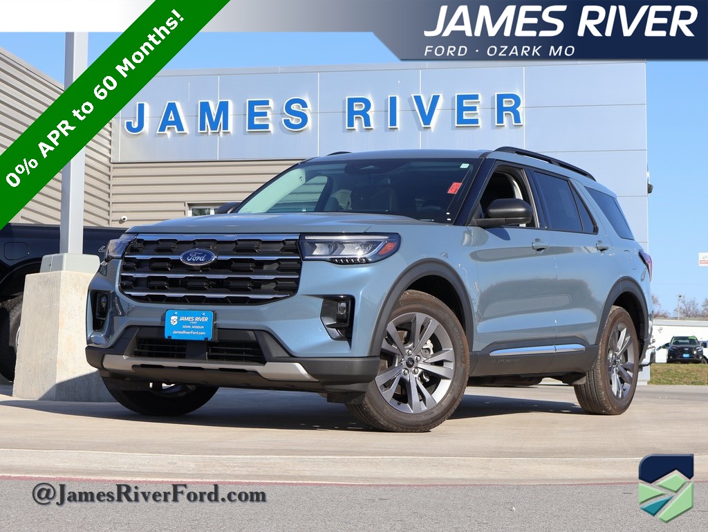 2025 Ford Explorer Active's photo