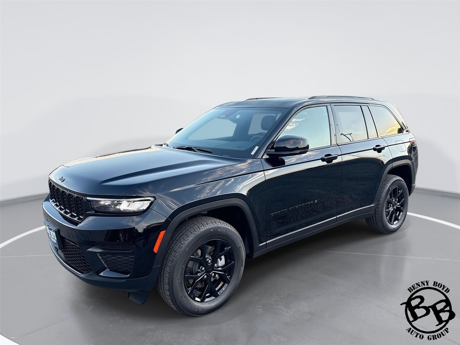 2025 Jeep Grand Cherokee Altitude's photo