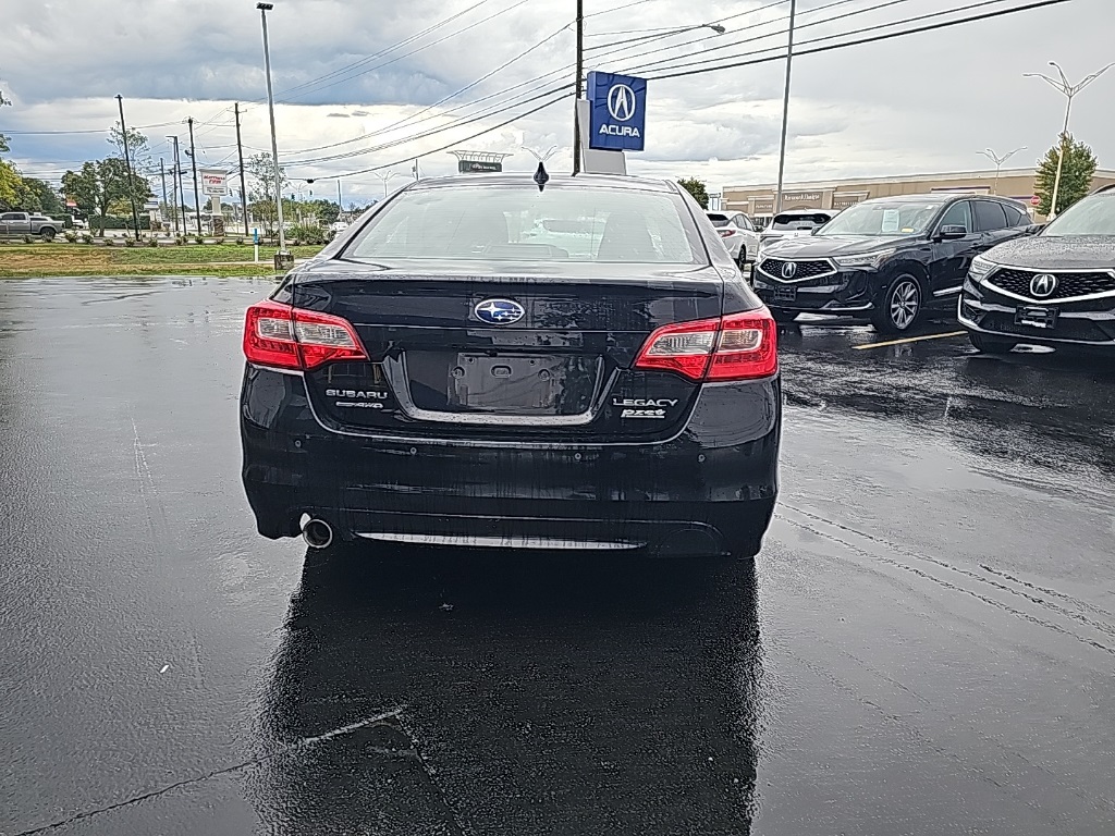 2017 Subaru Legacy 2.5i Limited photo 2
