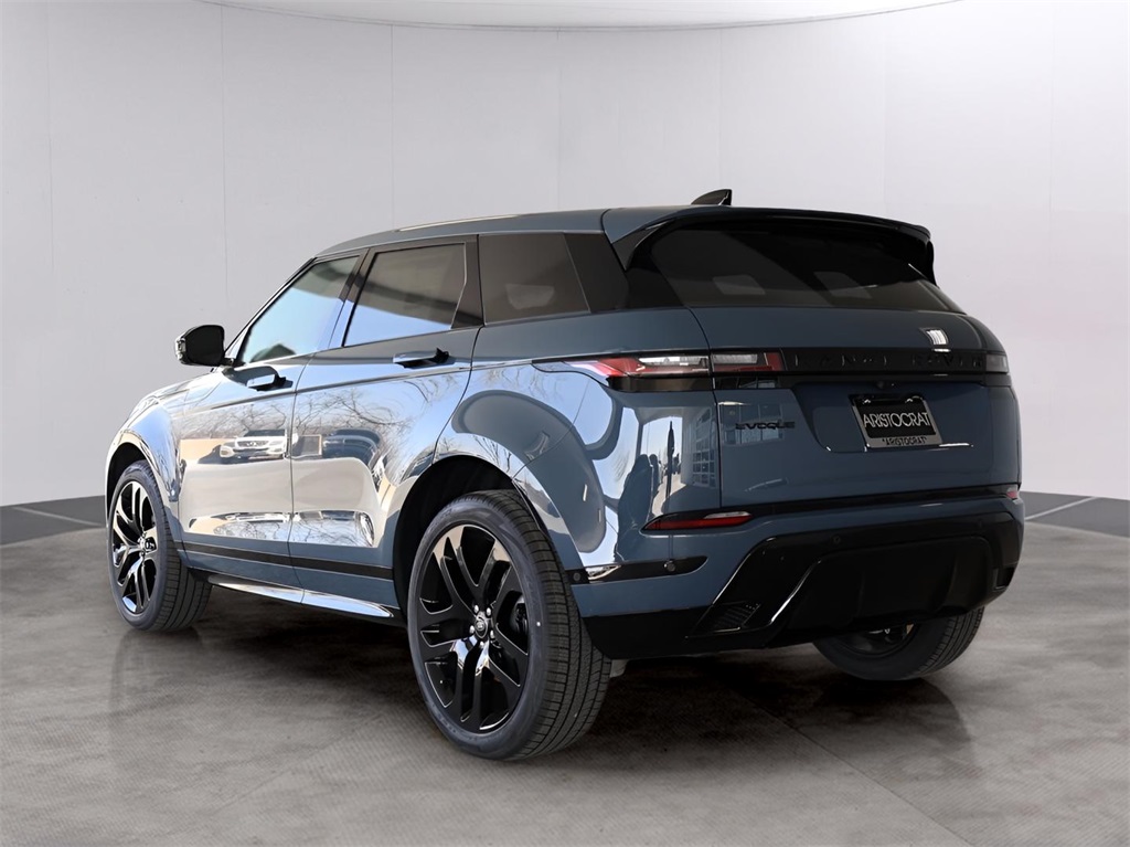 2026 Land Rover Range Rover Evoque Dynamic SE photo 5