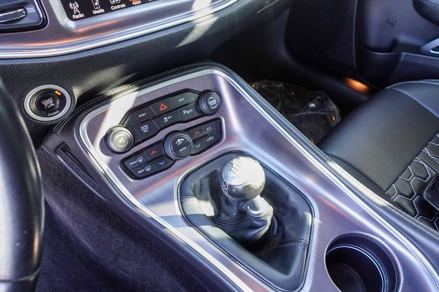 2015 Dodge Challenger R/T Scat Pack photo 22