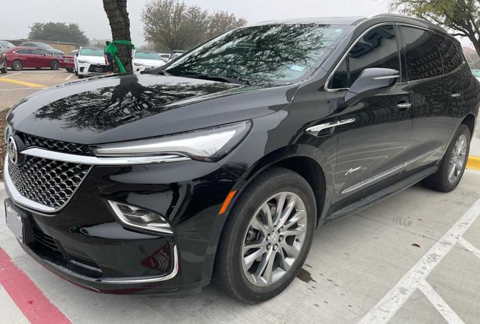 2023 Buick Enclave Avenir's photo