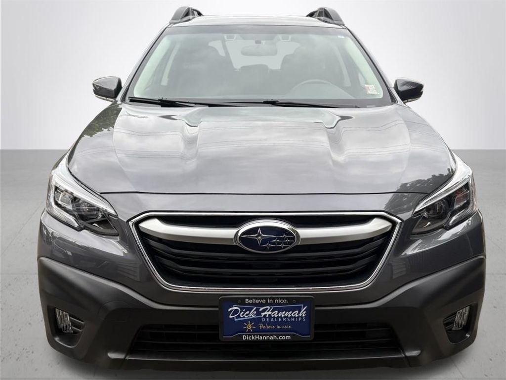 2022 Subaru Outback Premium photo 2