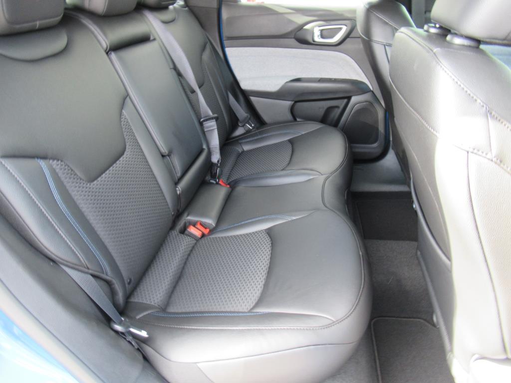 2025 Jeep Compass Latitude photo 26