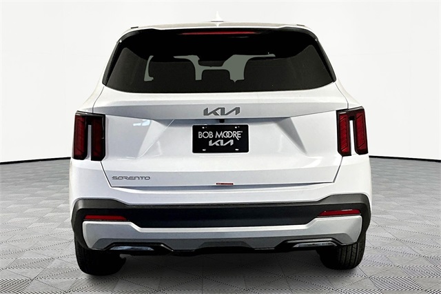 2026 Kia Sorento LX photo 3