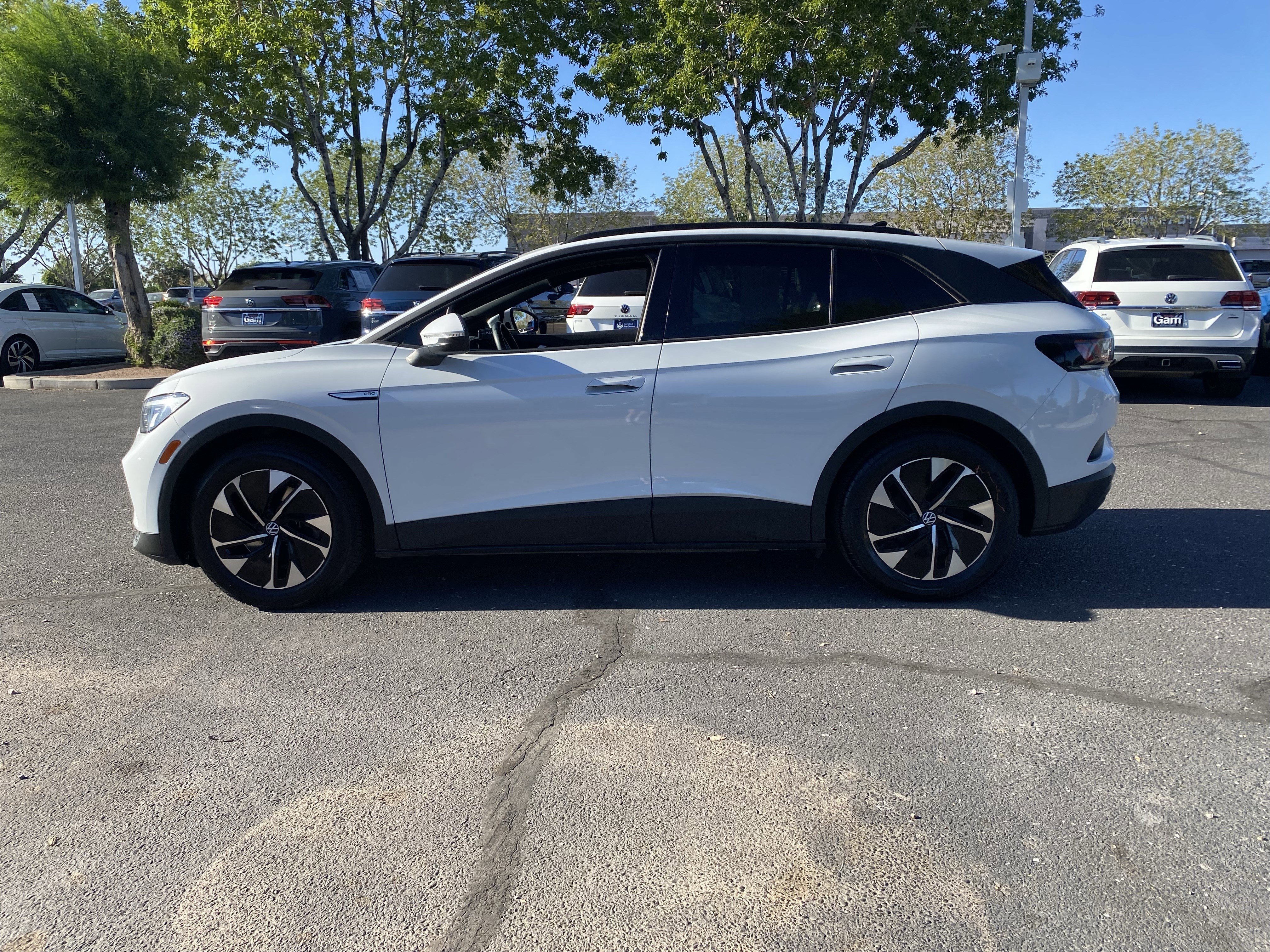 Used 2021 Volkswagen ID.4 PRO with VIN WVGRMPE23MP024073 for sale in Gilbert, AZ