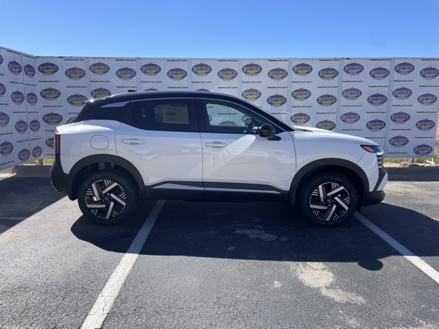 2026 Nissan KICKS SV's photo