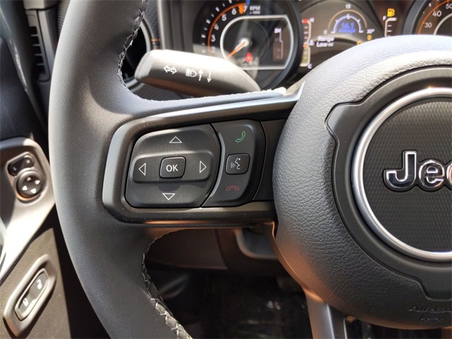 2025 Jeep Gladiator Mojave photo 22