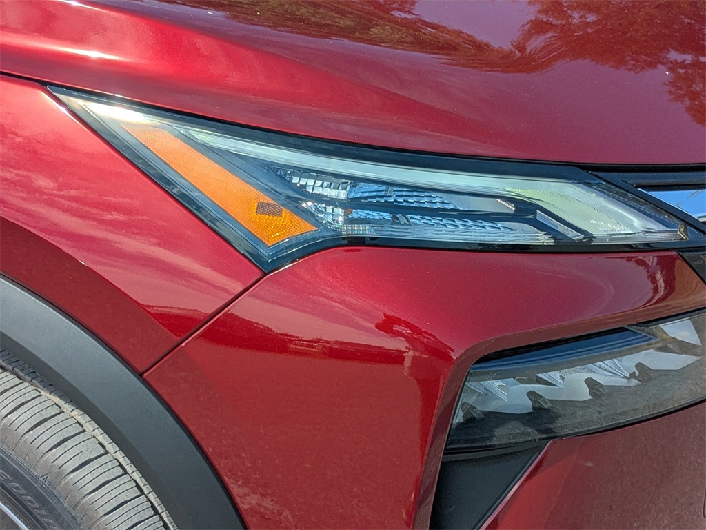 2026 Nissan Rogue SV photo 9