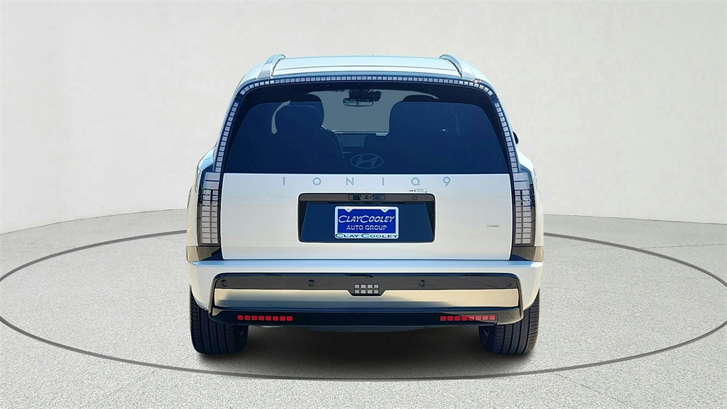 2026 Hyundai Ioniq photo 13
